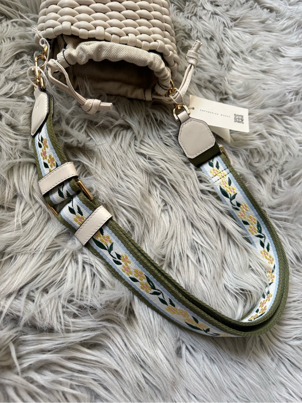 TORY BURCH Emerson Woven Mini Bucket Bag in New Ivory NWT - Picture 11 of 11